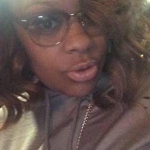 Meet your Posher, Cecilia